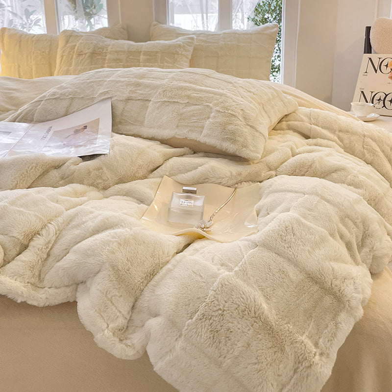 Frosty Nights Velvet Bedding Set