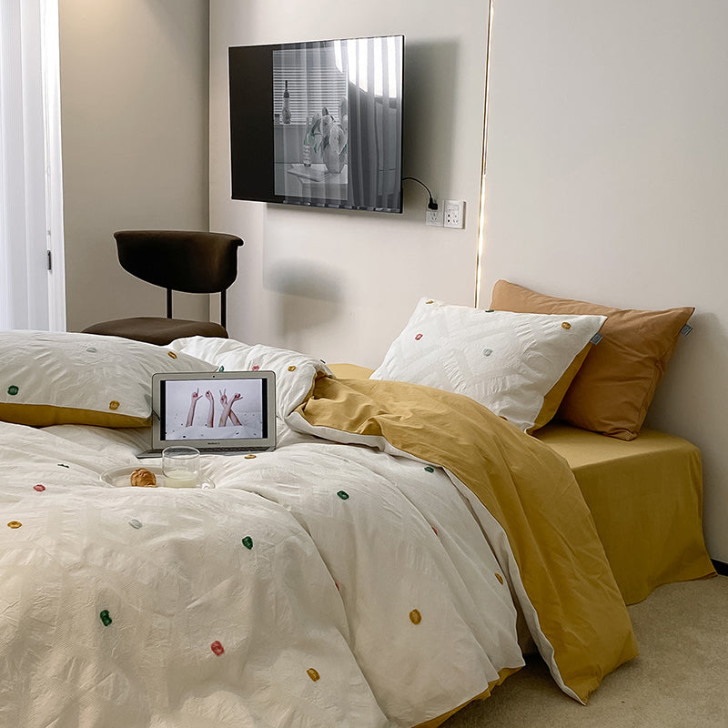 Dot Jacquard Bedding Set