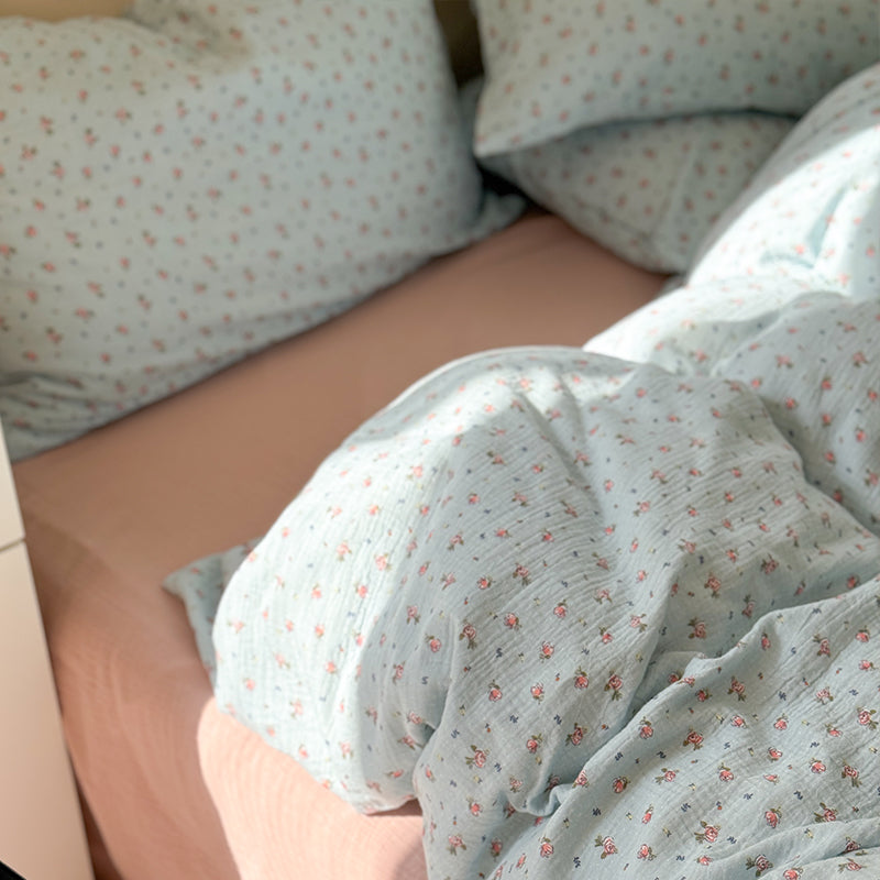 Blooming Muse Bedding Set