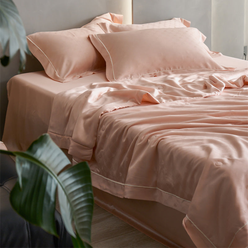 Tencel™ Tranquility Cooling Quilt