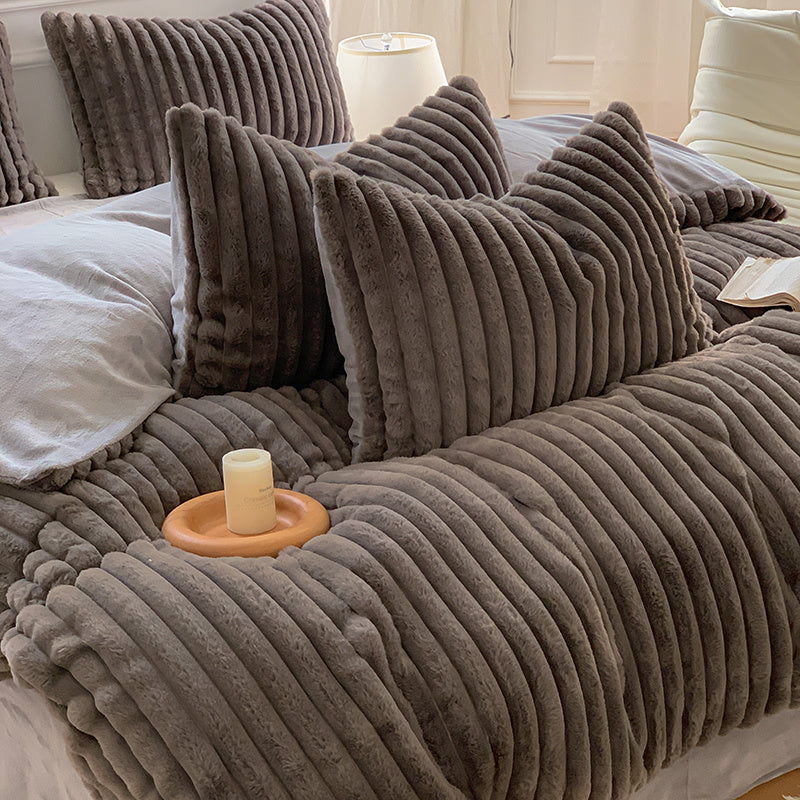 High-end Thicken Plush Bedding Set