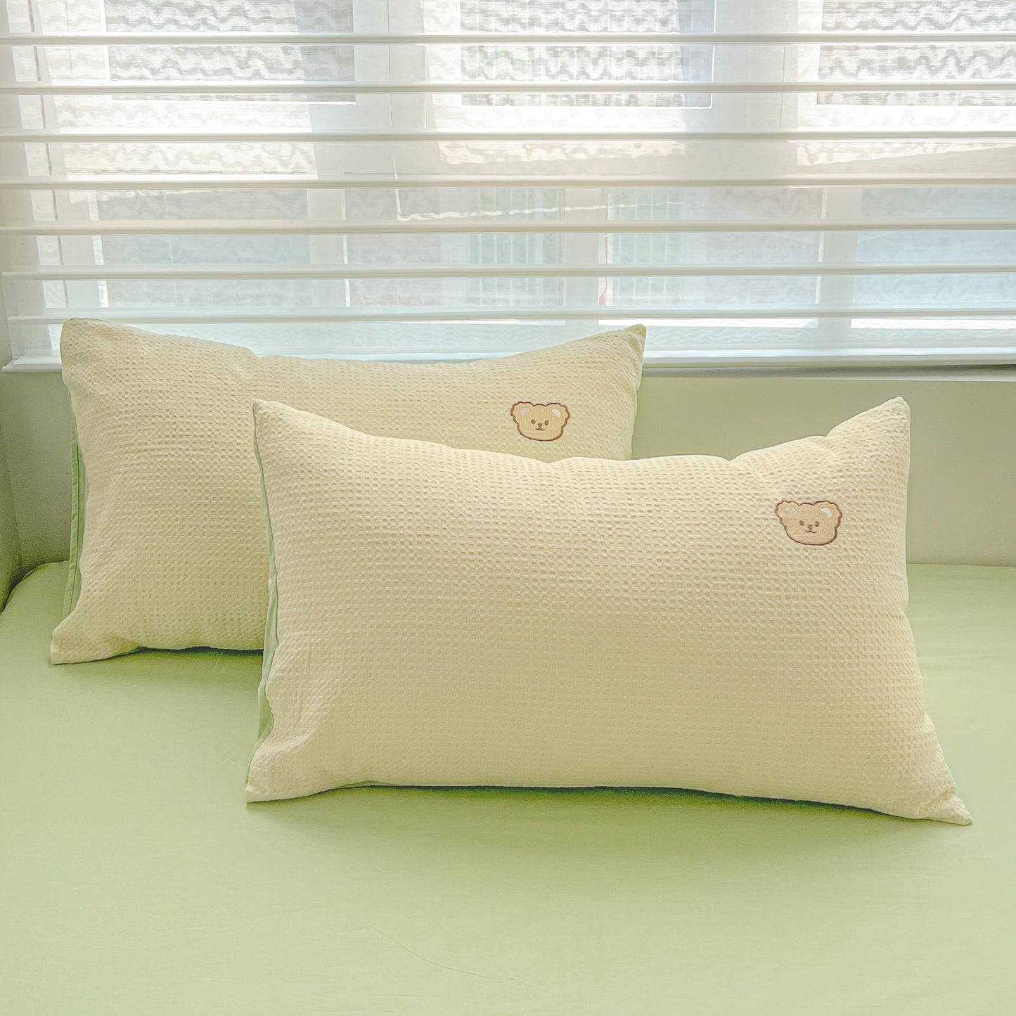 Teddy Waffle Bedding Set
