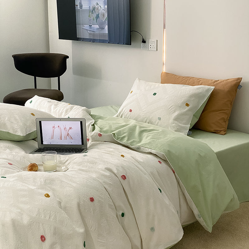 Dot Jacquard Bedding Set