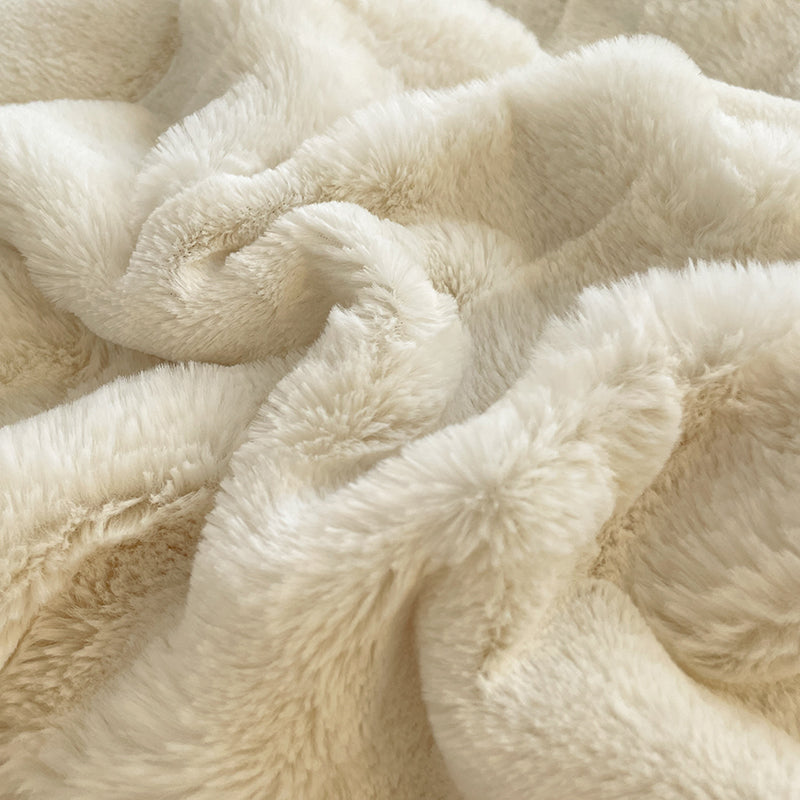 Frosty Nights Velvet Bedding Set