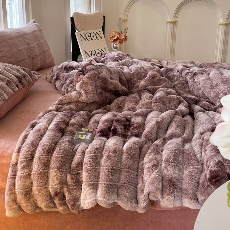Frosty Nights Velvet Bedding Set
