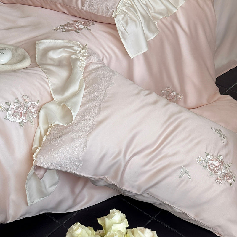 Rosé Allure Bedding Set