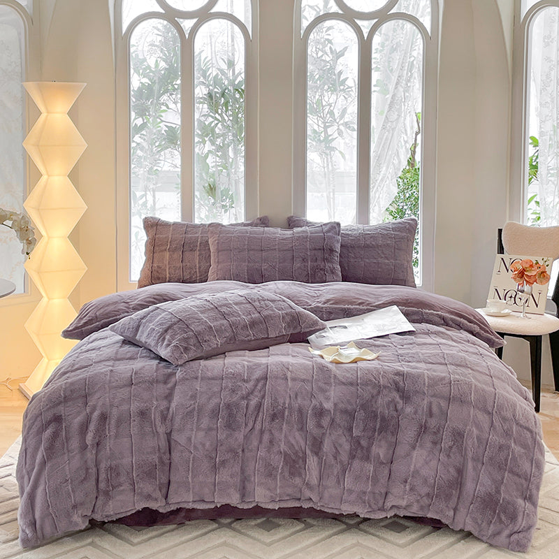 Frosty Nights Velvet Bedding Set