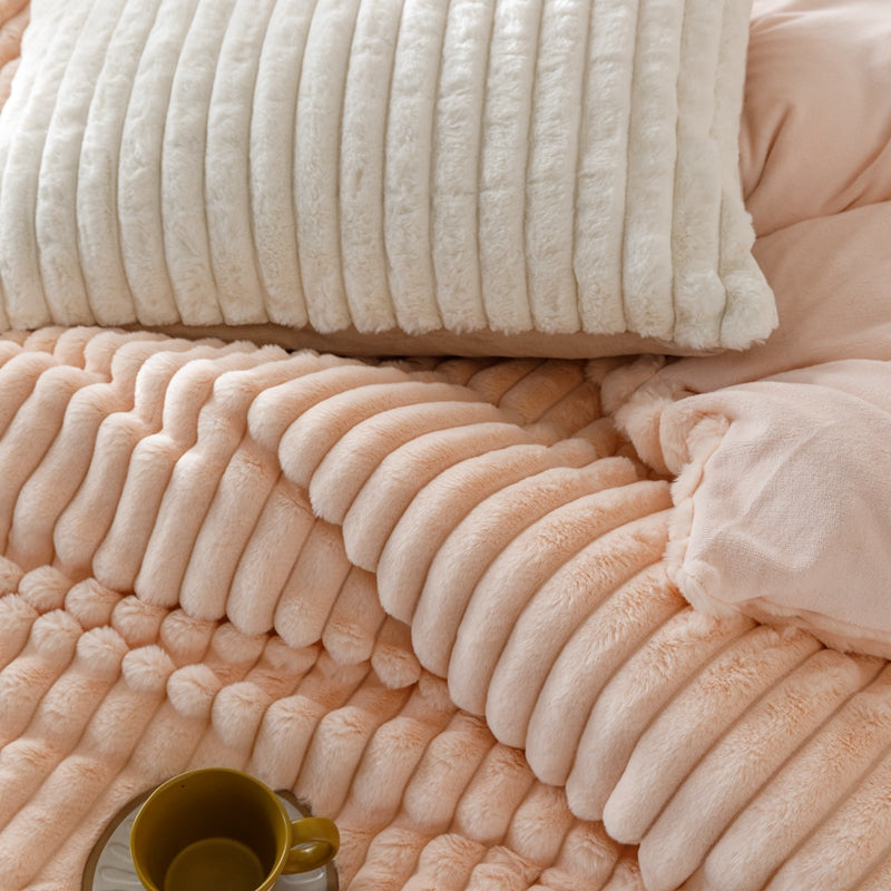 High-end Thicken Plush Bedding Set