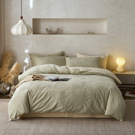 CLEARANCE - Botanic Veil Bedding Set