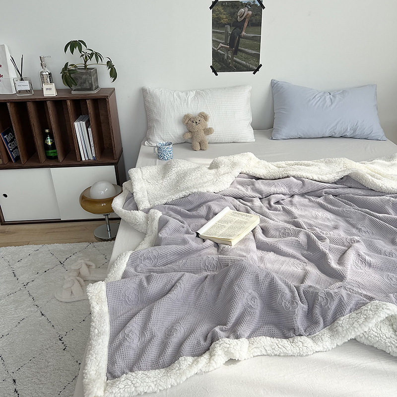 Milk Velvet Imitation Wool Blankets