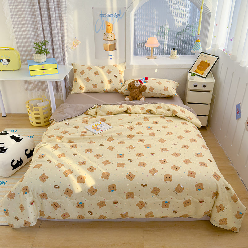 SnuggleSoft Soya Fiber Summer Quilt