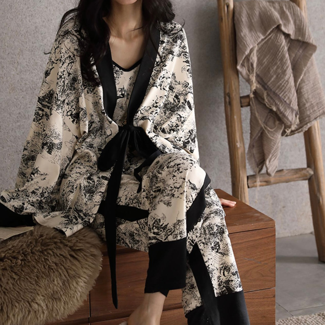 Ink&Silk New Chinoiserie Pajama Set
