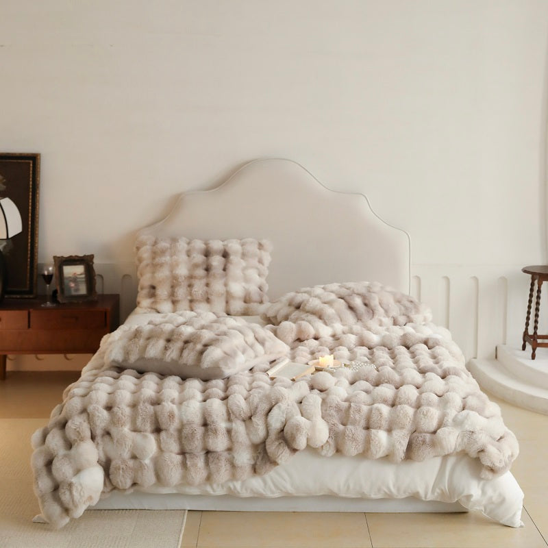 Tuscan Imitation Fur Blooming Blanket