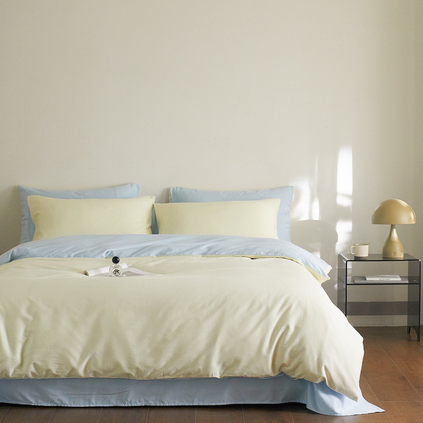 Duo Tone Bedding Set