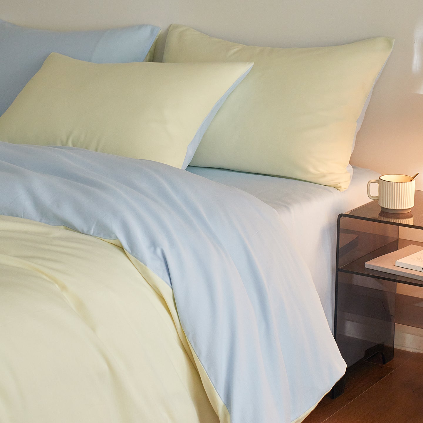 Duo Tone Bedding Set