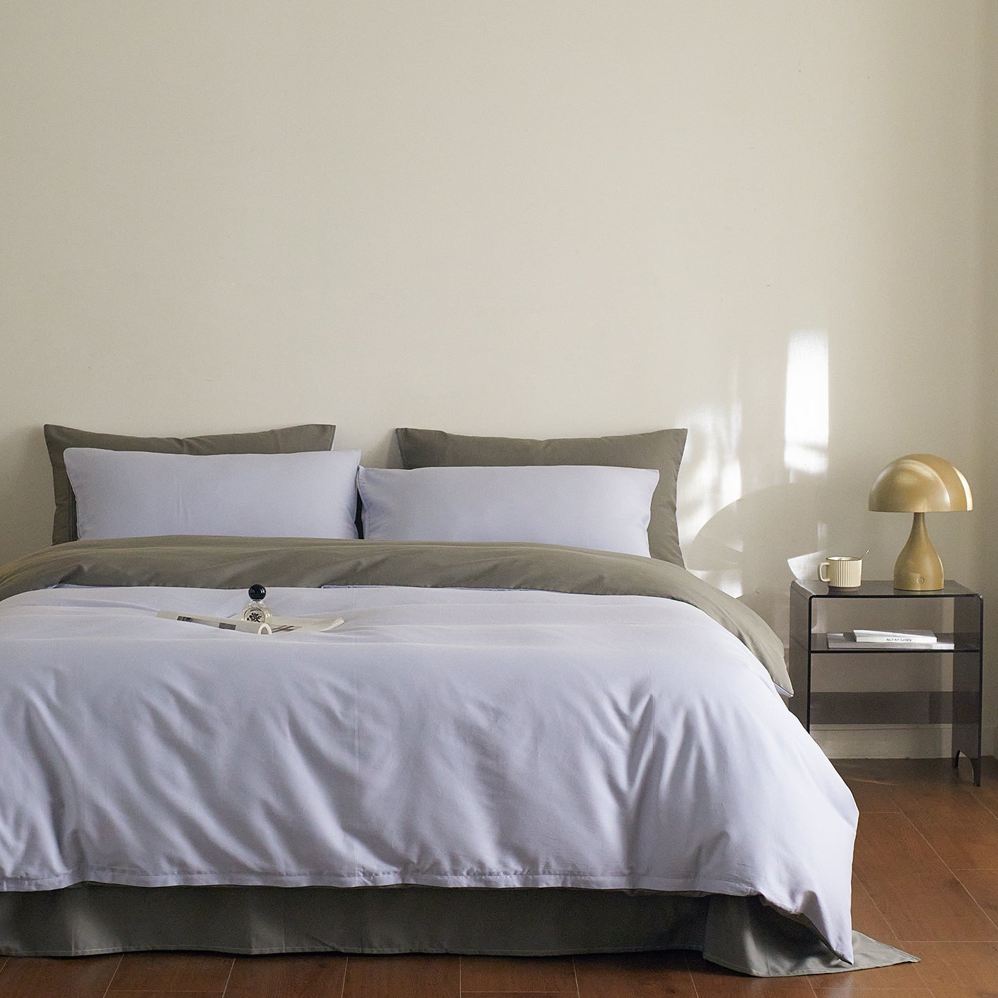 Duo Tone Bedding Set
