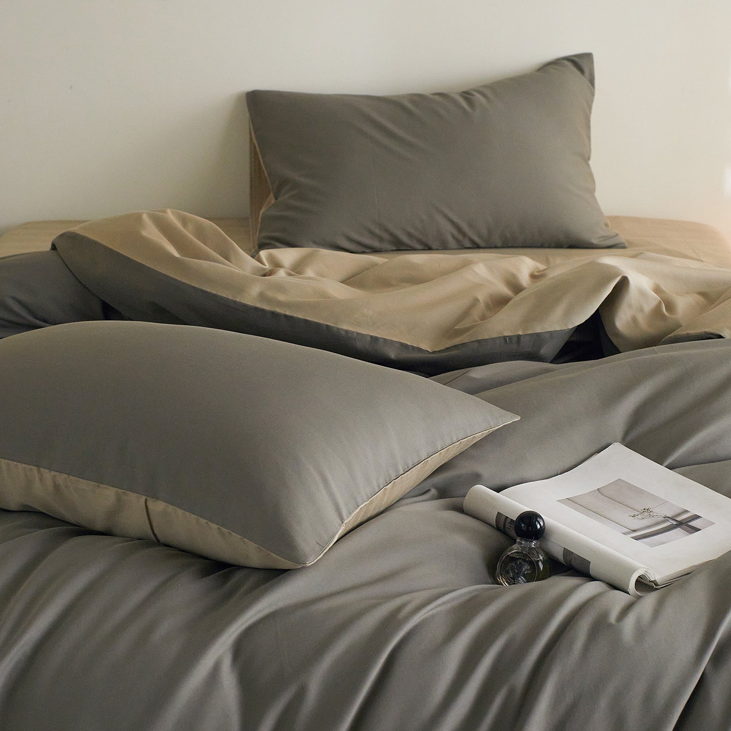 Duo Tone Bedding Set