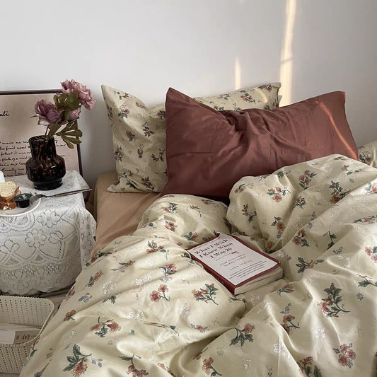 Korean Retro Floral Bedding Set
