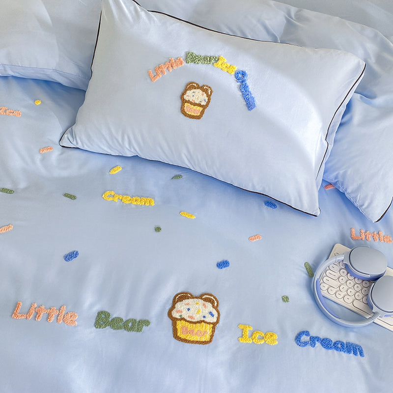 LittleScoop Embroidery Bedding Set