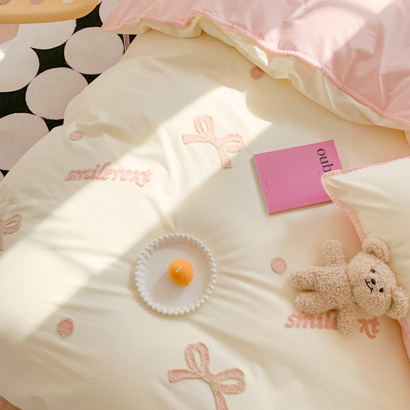 Marzipan Tufted Bedding Set