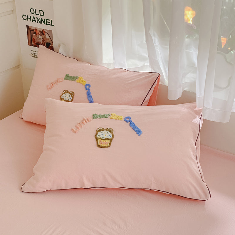 LittleScoop Embroidery Bedding Set