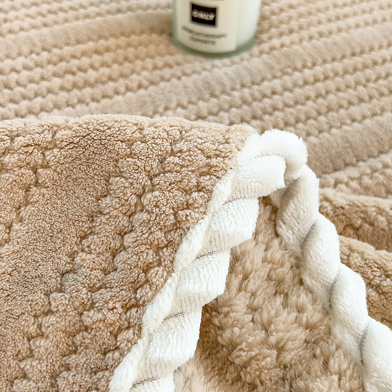 Plush Haven Blanket - 200x230cm / Mocha Brown