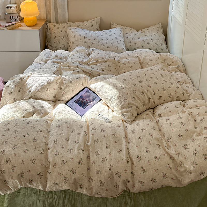 Blooming Muse Bedding Set