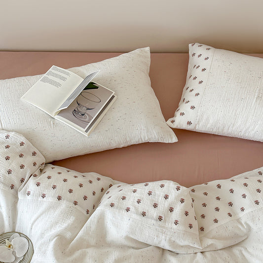 Petite Fleur Bedding Set