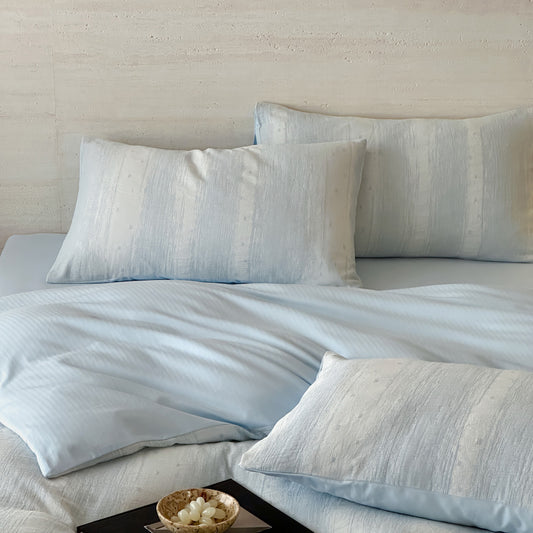 CLEARANCE - Serene Weave Bedding Set