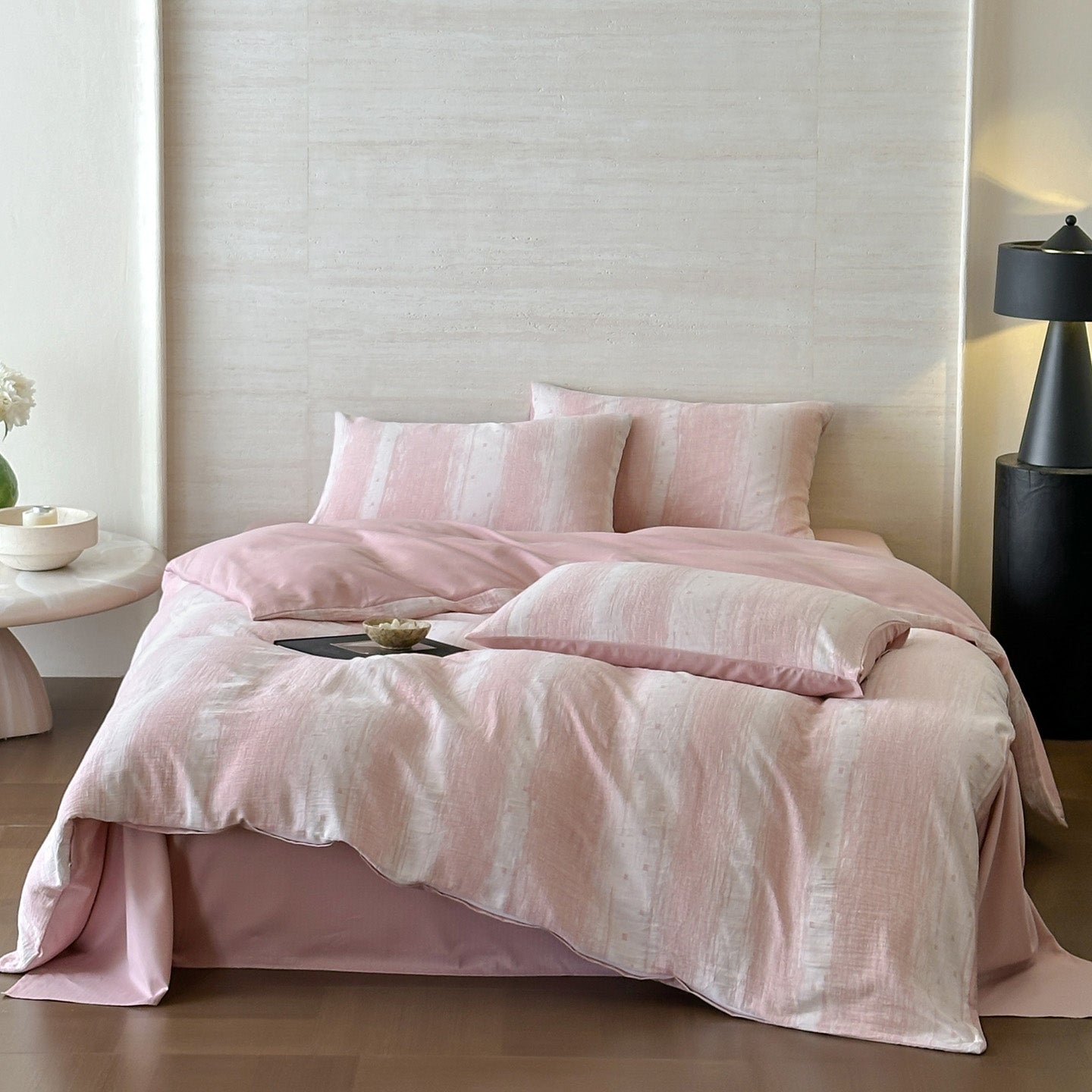 Serene Weave Bedding Set