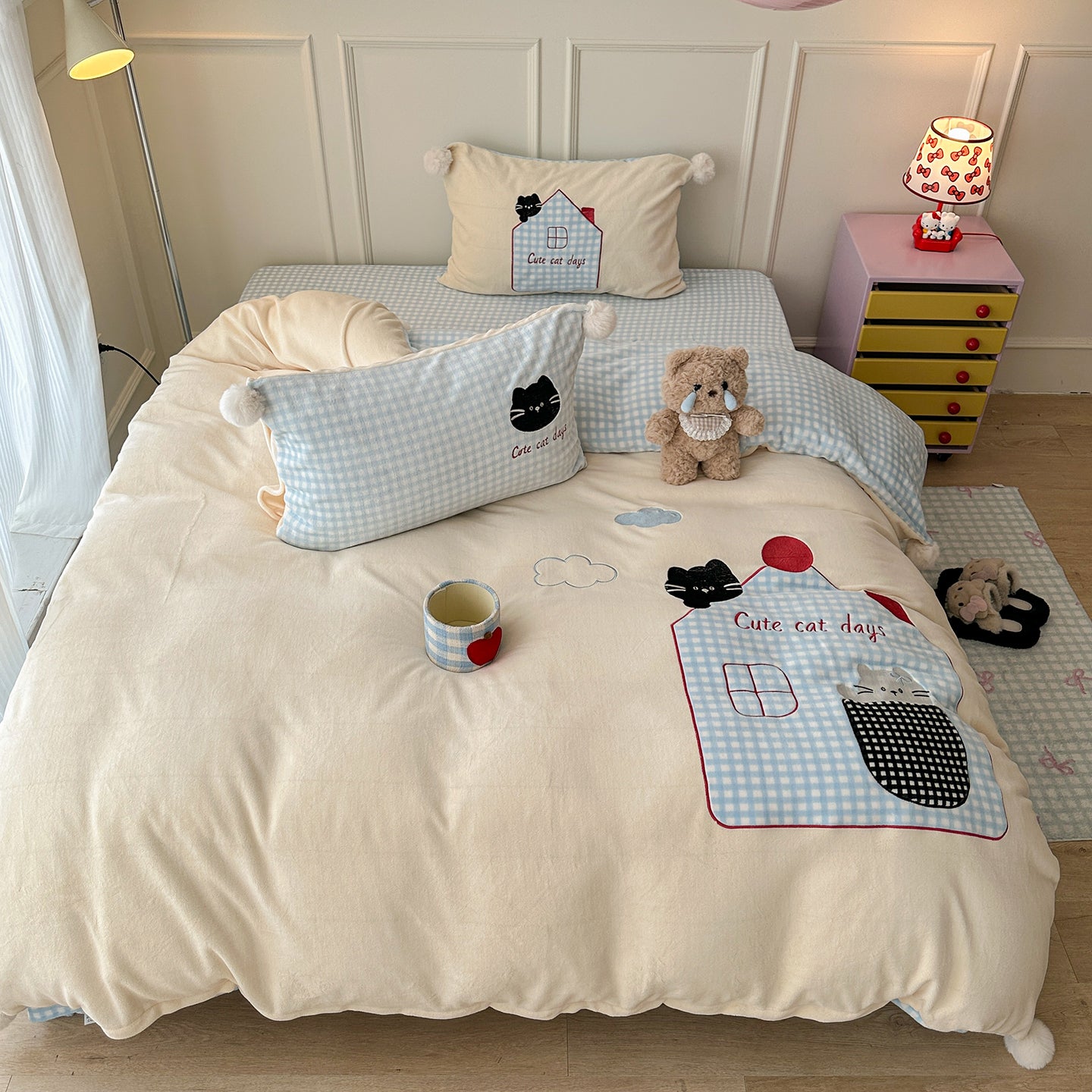 Dreamy Friends Bedding Set
