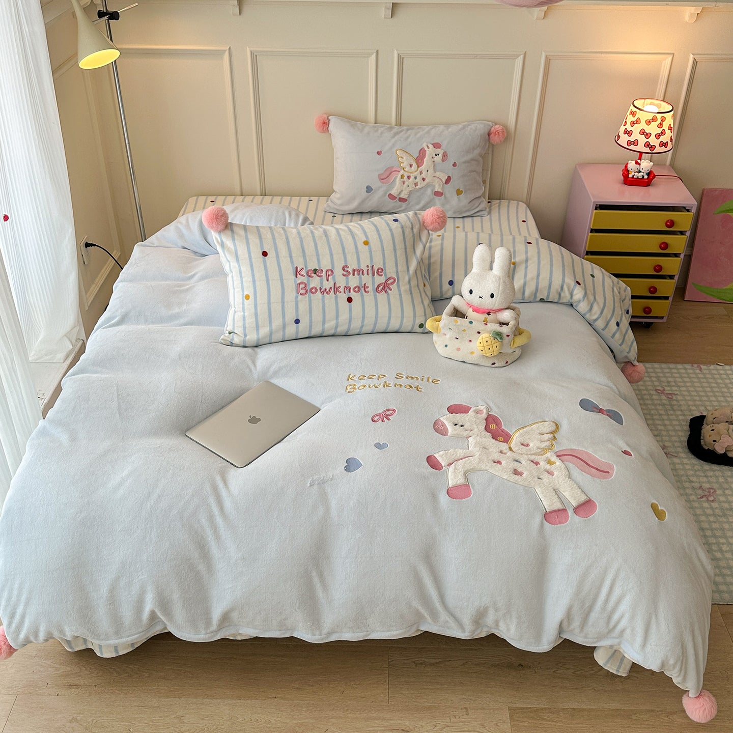 Dreamy Friends Bedding Set