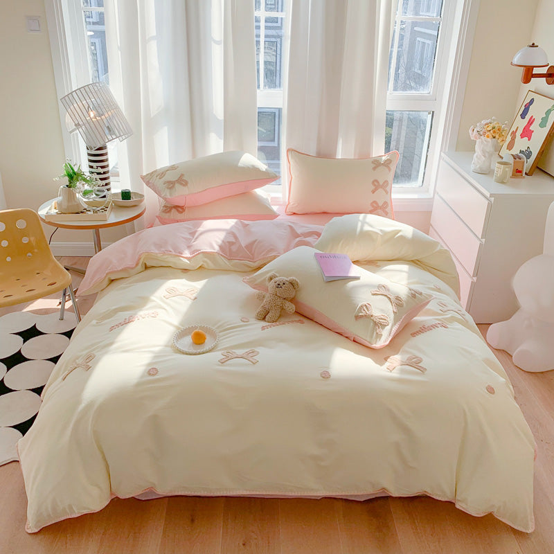 Marzipan Tufted Bedding Set