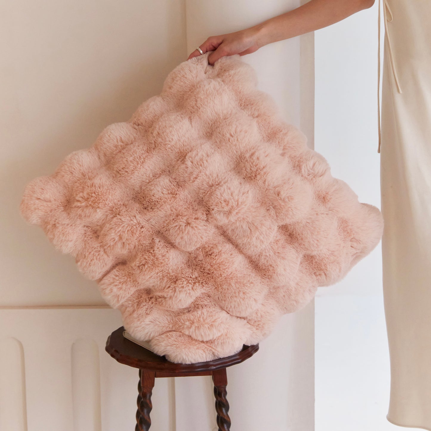 Tuscan Imitation Fur Blanket