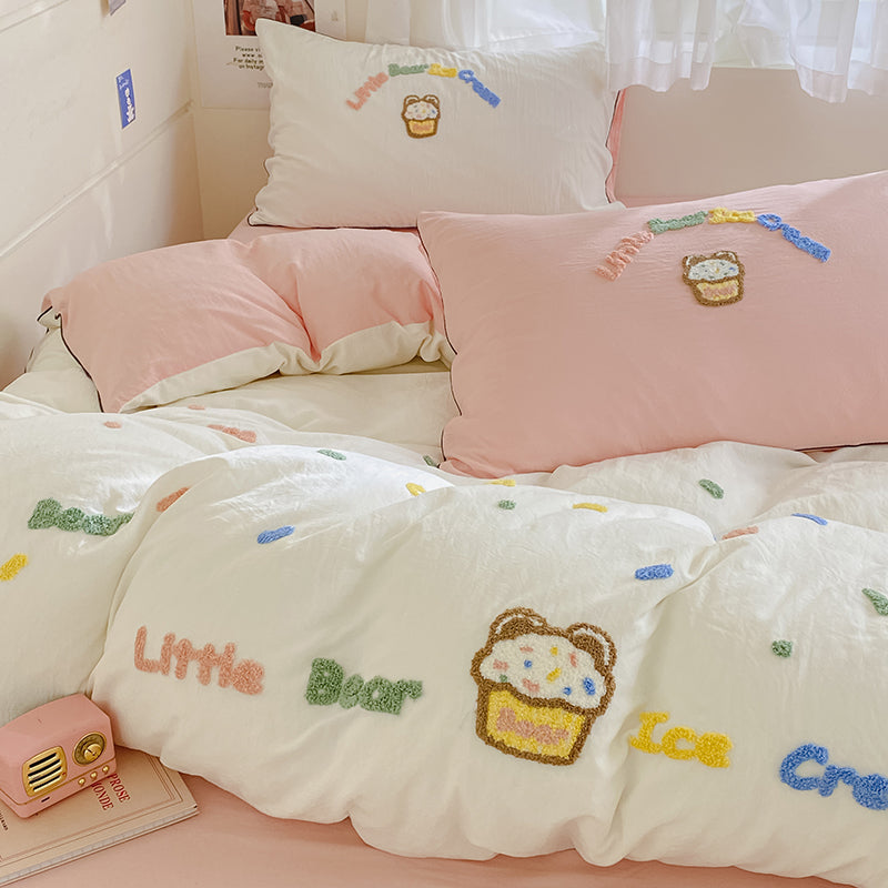 LittleScoop Embroidery Bedding Set