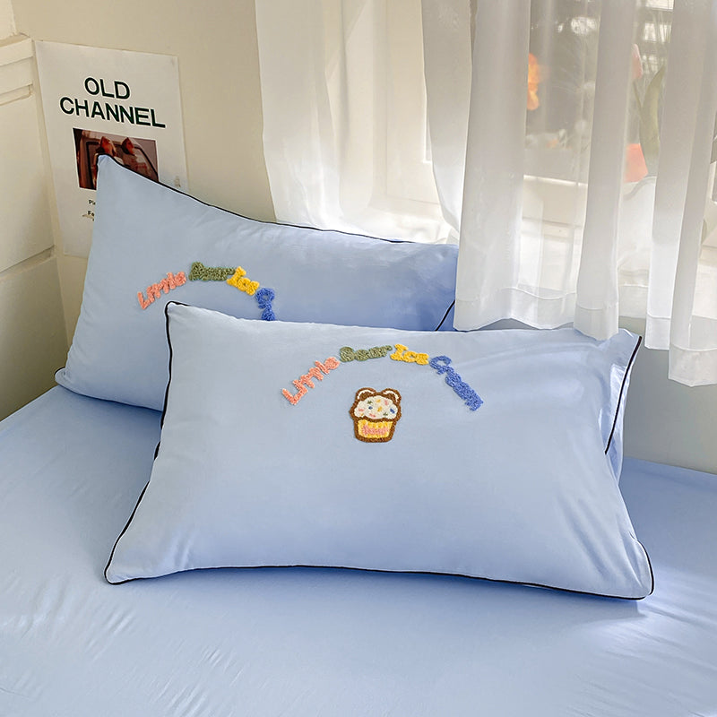 LittleScoop Embroidery Bedding Set
