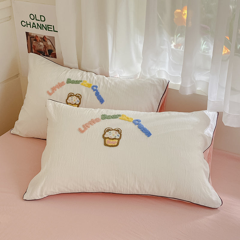 LittleScoop Embroidery Bedding Set