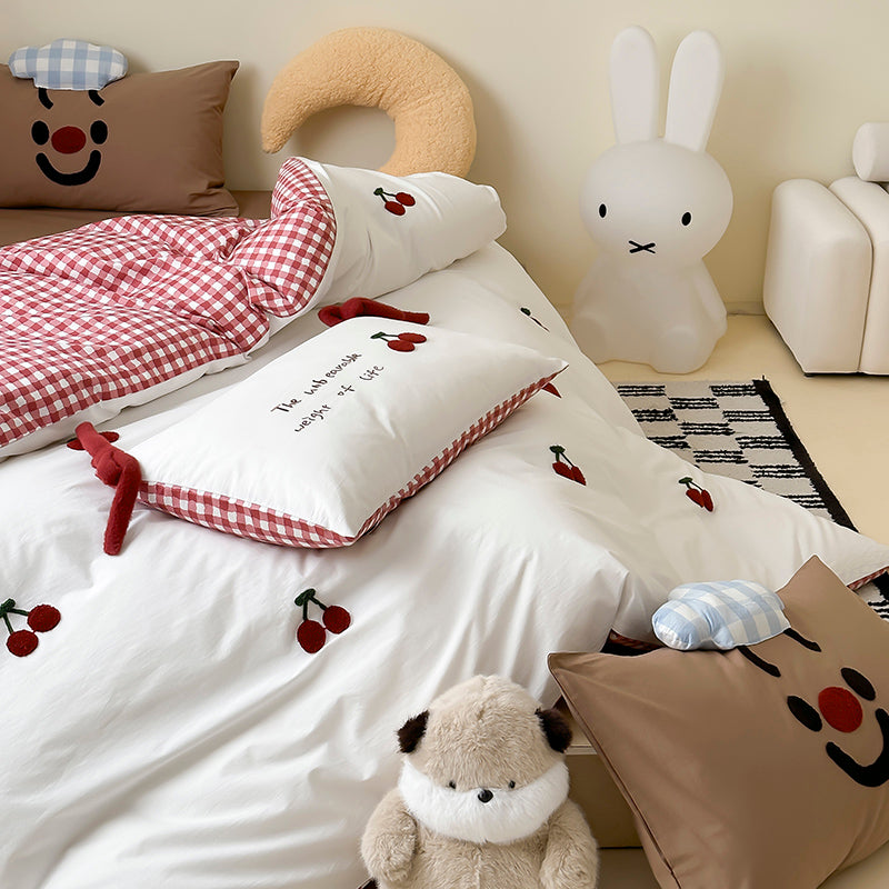 Sugar Fluff Bedding Set