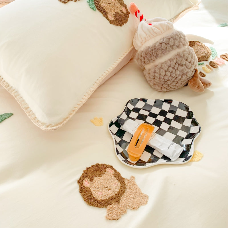 Marzipan Tufted Bedding Set
