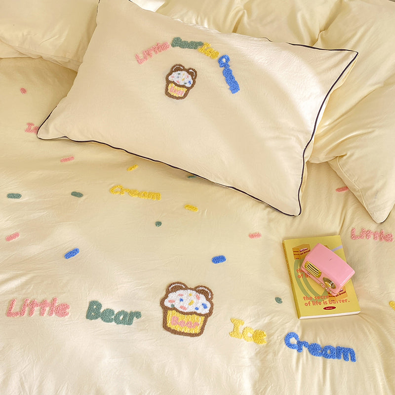 LittleScoop Embroidery Bedding Set