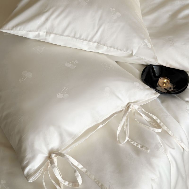Belle Vie Bedding Set