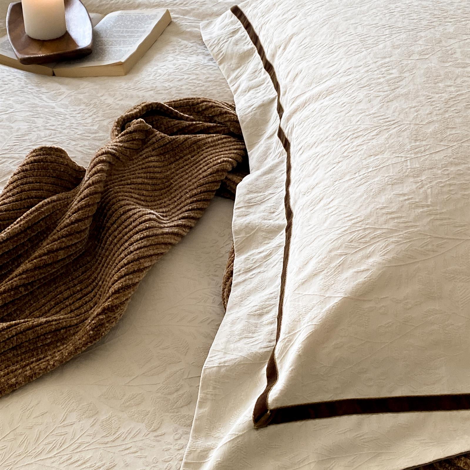 Yarn-Dyed Jacquard Brushed Cotton Bedding Set - Sandalwood Ivory - image 4