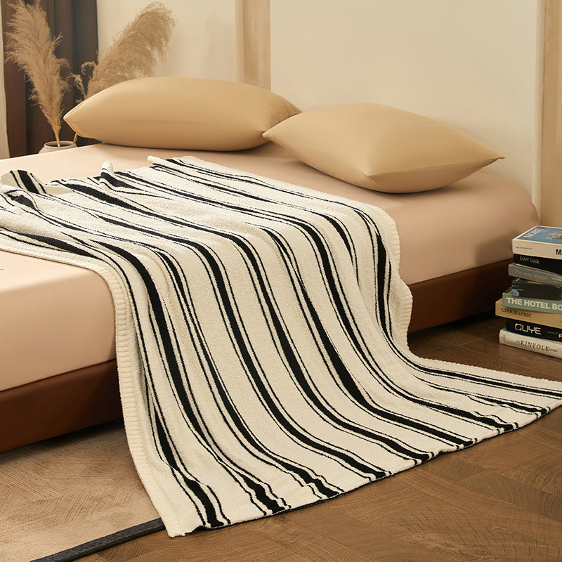 Chroma Plush Velvet Blanket - Nordic Ink - 3