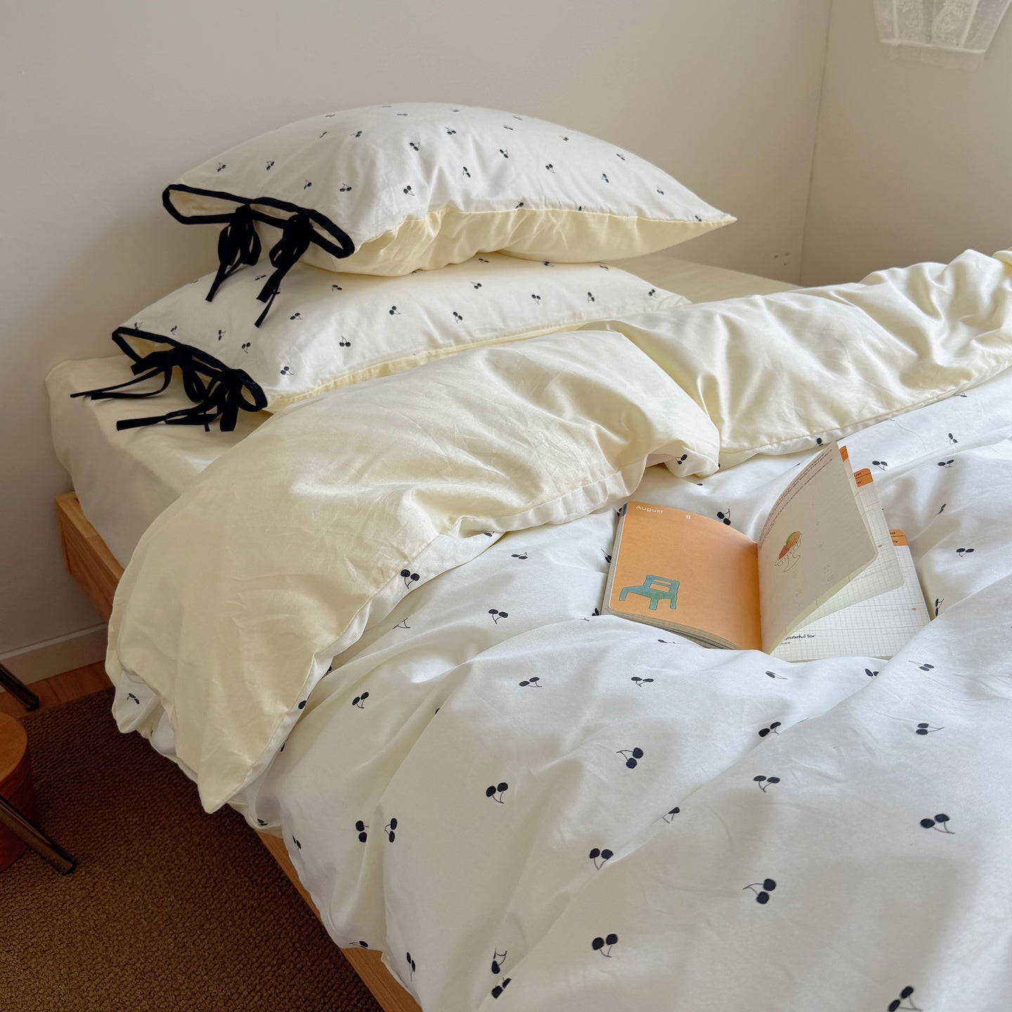 Serene Prints Bedding Set