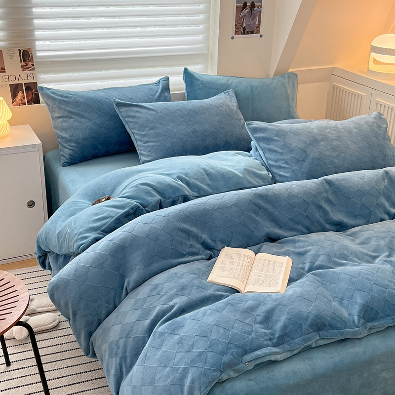Embossed Milk Velvet Bedding Set