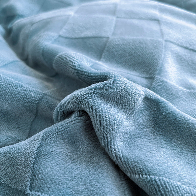 Embossed Milk Velvet Bedding Set