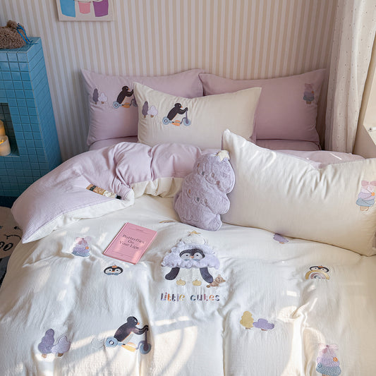 Little Dreamers Bedding Set