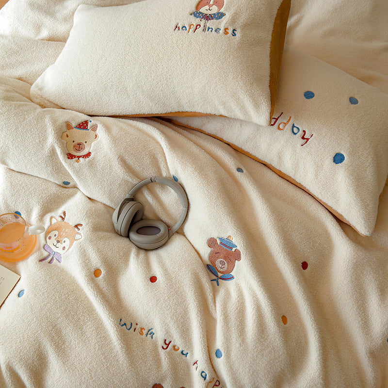Dreamy Critter Bedding Set