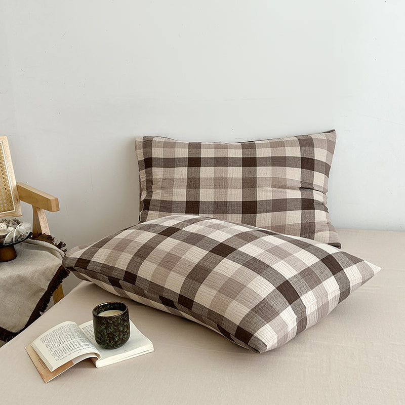 Breeze Line Bedding Set