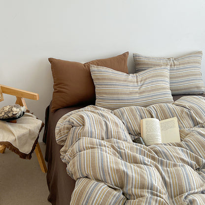 Breeze Line Bedding Set